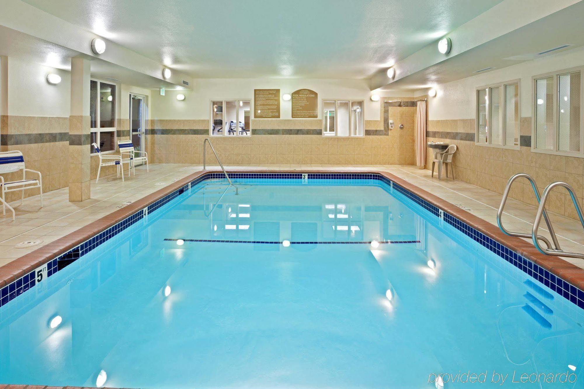 Holiday Inn Express & Suites Lacey - Olympia By Ihg Экстерьер фото
